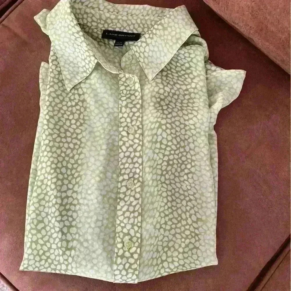 Lane Bryant Green Patterned Blouse - Picture 12 of 12